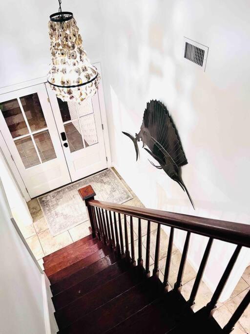 4/3 Home Centrally Located, Beach, Casino, Airport, Dining, Golfing, Shopping, Entertainment Gulfport Extérieur photo