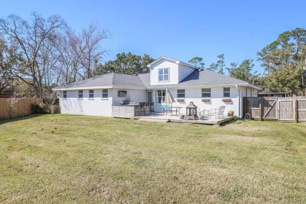 4/3 Home Centrally Located, Beach, Casino, Airport, Dining, Golfing, Shopping, Entertainment Gulfport Extérieur photo