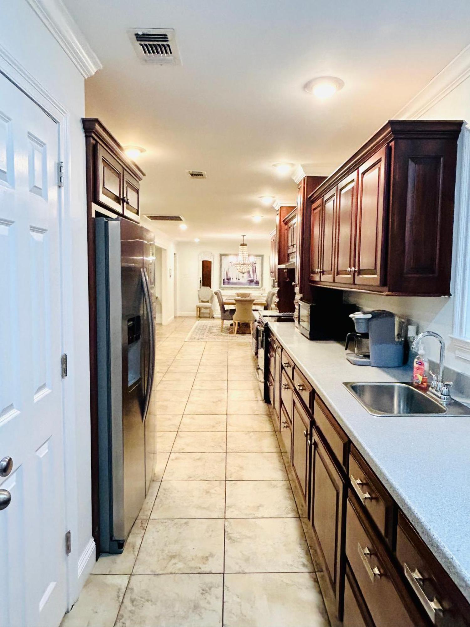 4/3 Home Centrally Located, Beach, Casino, Airport, Dining, Golfing, Shopping, Entertainment Gulfport Extérieur photo