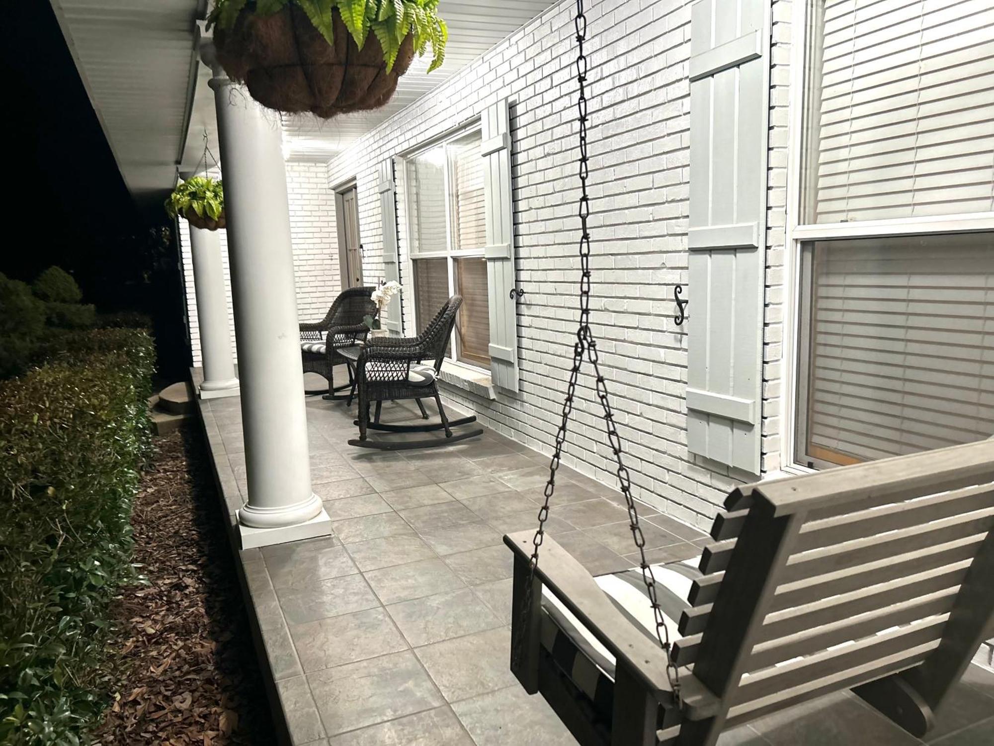 4/3 Home Centrally Located, Beach, Casino, Airport, Dining, Golfing, Shopping, Entertainment Gulfport Extérieur photo